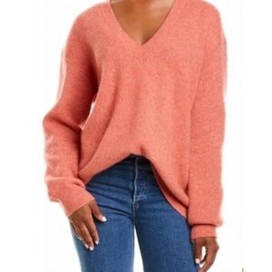 Simons Cozy Coral V-Neck Sweater